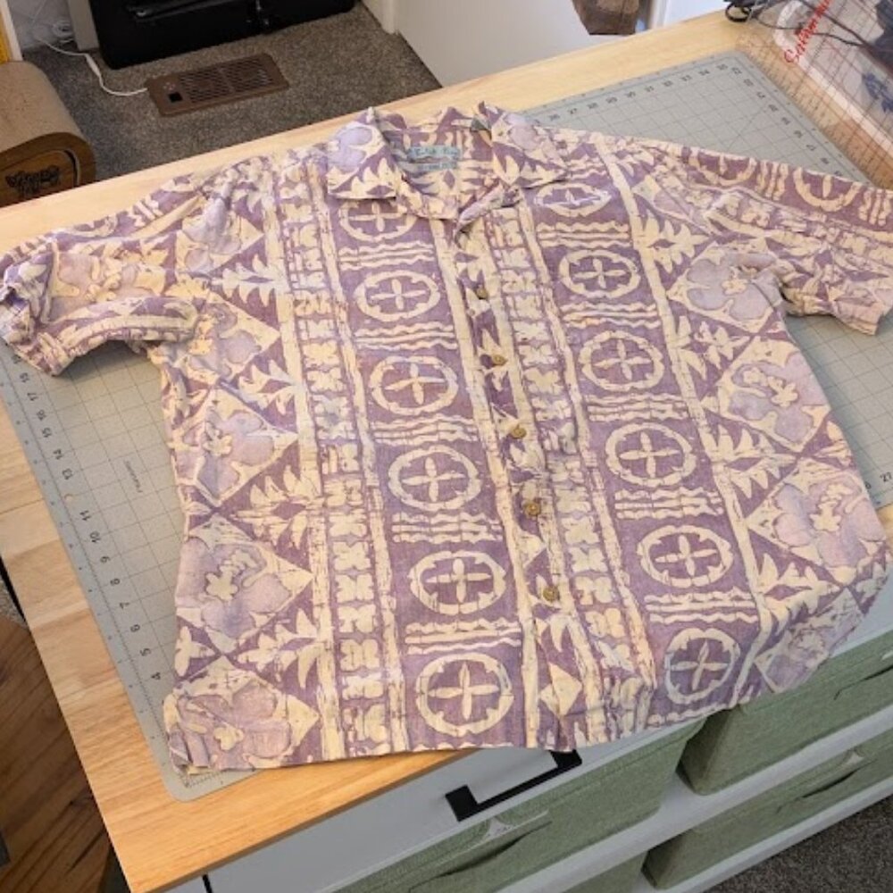 ** NO LONGER AVAILABLE ** Men's Reverse Print Batik Hawaiian Shirt